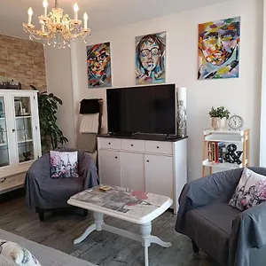 Stella , Pula Kroatien
