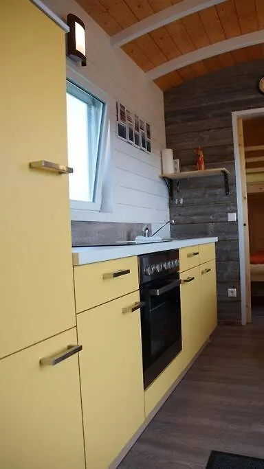 Ferienwohnung Feriendoerfle Fritz - Zirkuswagen Kammeltal
